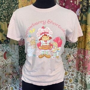 NWOT strawberry Shortcake Size XL
